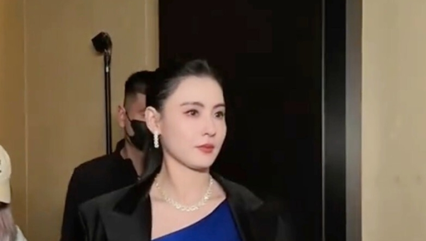 六资料香港正版,英国首相：必须允许加沙人回家,精准解释落实的人生哲理_轻量版V7.17